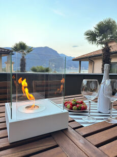 Sunset Garden Mini – Freestanding Bioethanol Fireplace (Matte White)